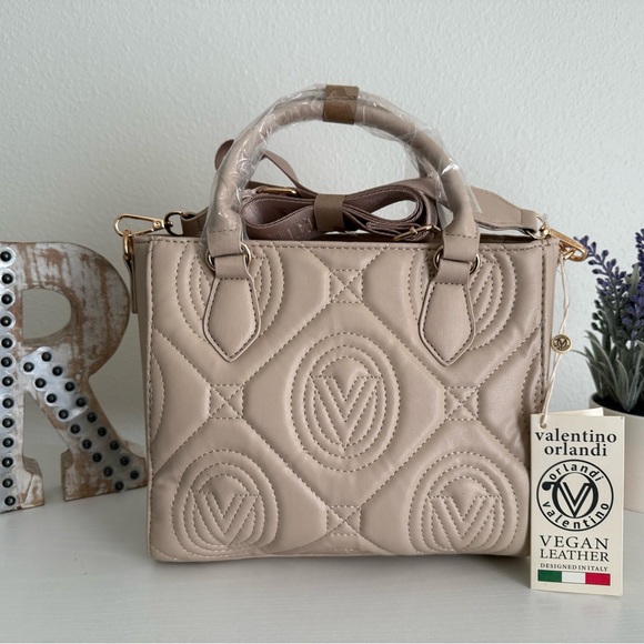 Valentino Orlandi Handbags - Valentino Orlandi Beige Satchel